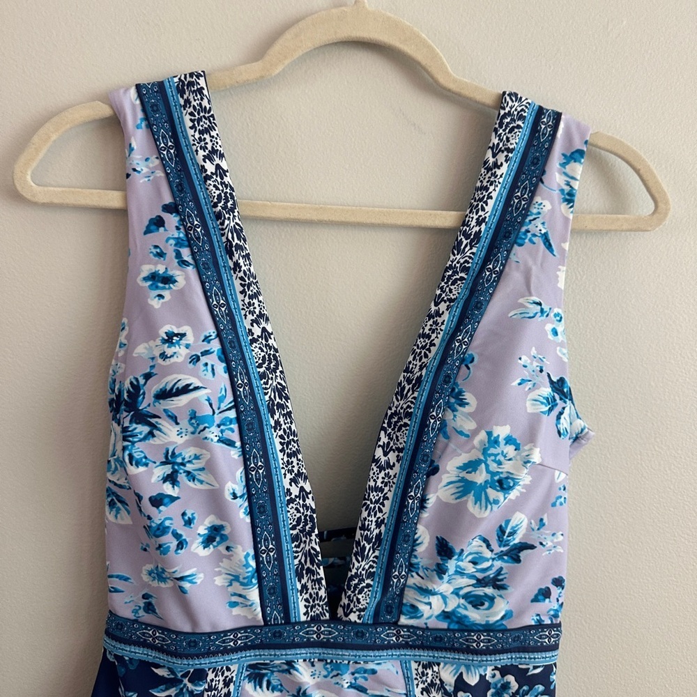 Nanette Lepore Priya Plunge One Piece NWT - Picture 8 of 11